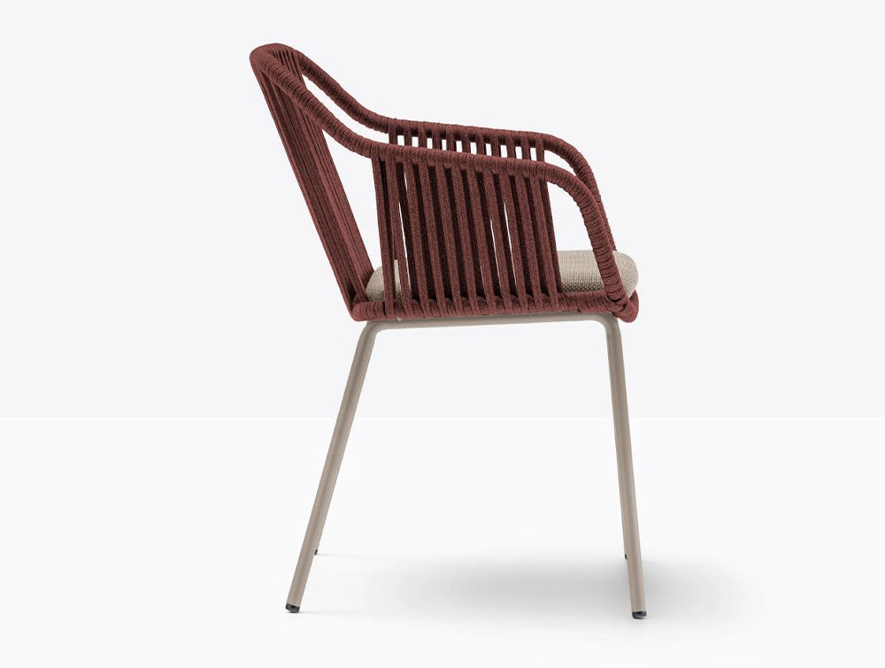 Babila Twist Dining Chair with Armrests 2