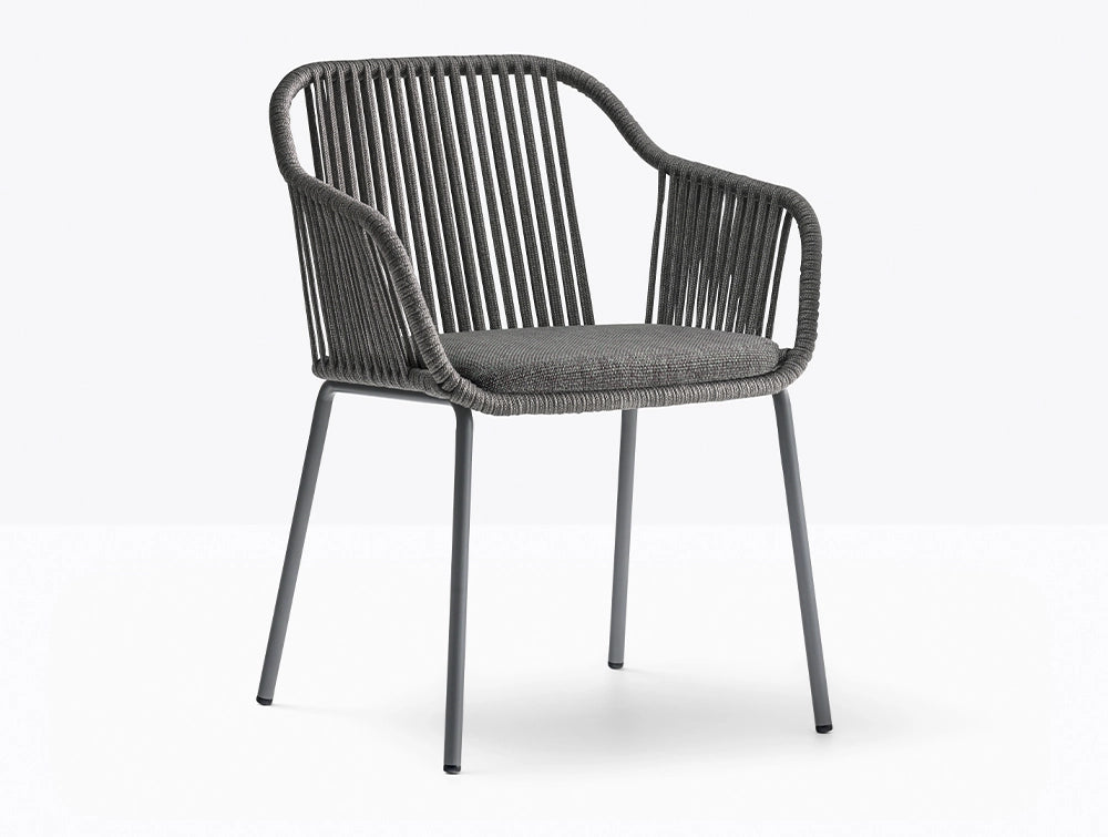 Babila Twist Dining Chair with Armrests 5