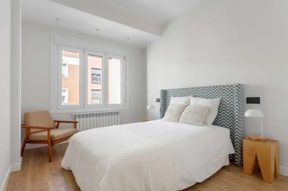 Casual Solutions Beat Headboard 6 in Grey and White Print Pattern with Pillows and Bedside Table in Bedroom
