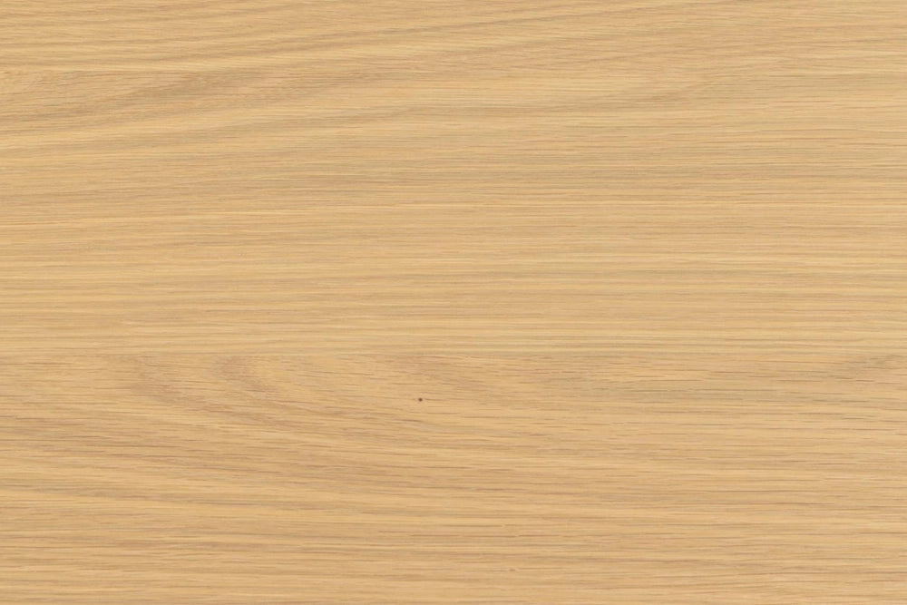 Court Round Dining Table Oak Wood Detail
