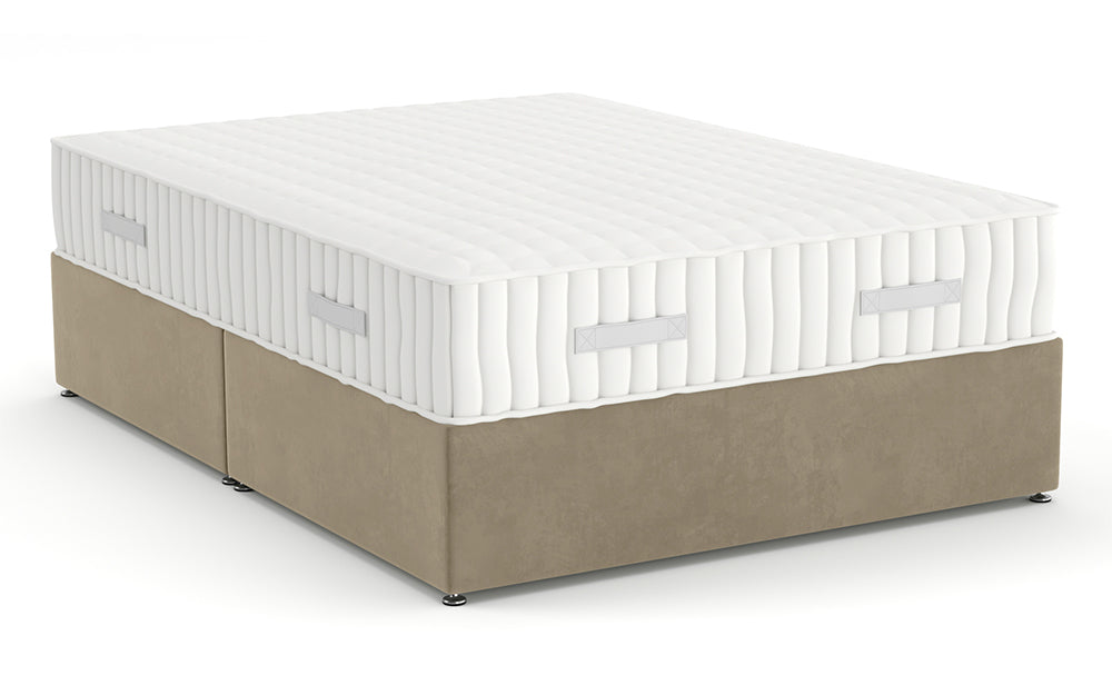 Divan Bed 4'6" Double in Plush Velvet Platinum