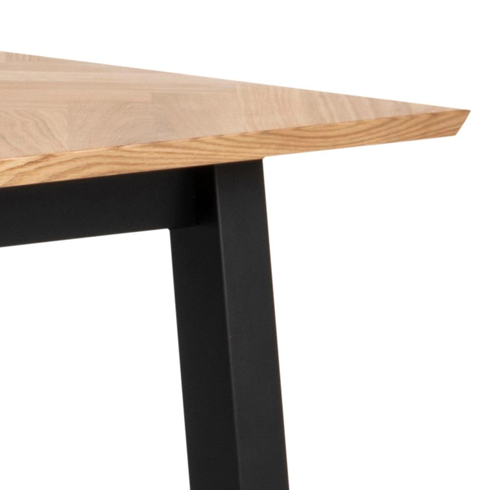 Hamilton Rectangular Dining Table Oak Top Corner Detail 3