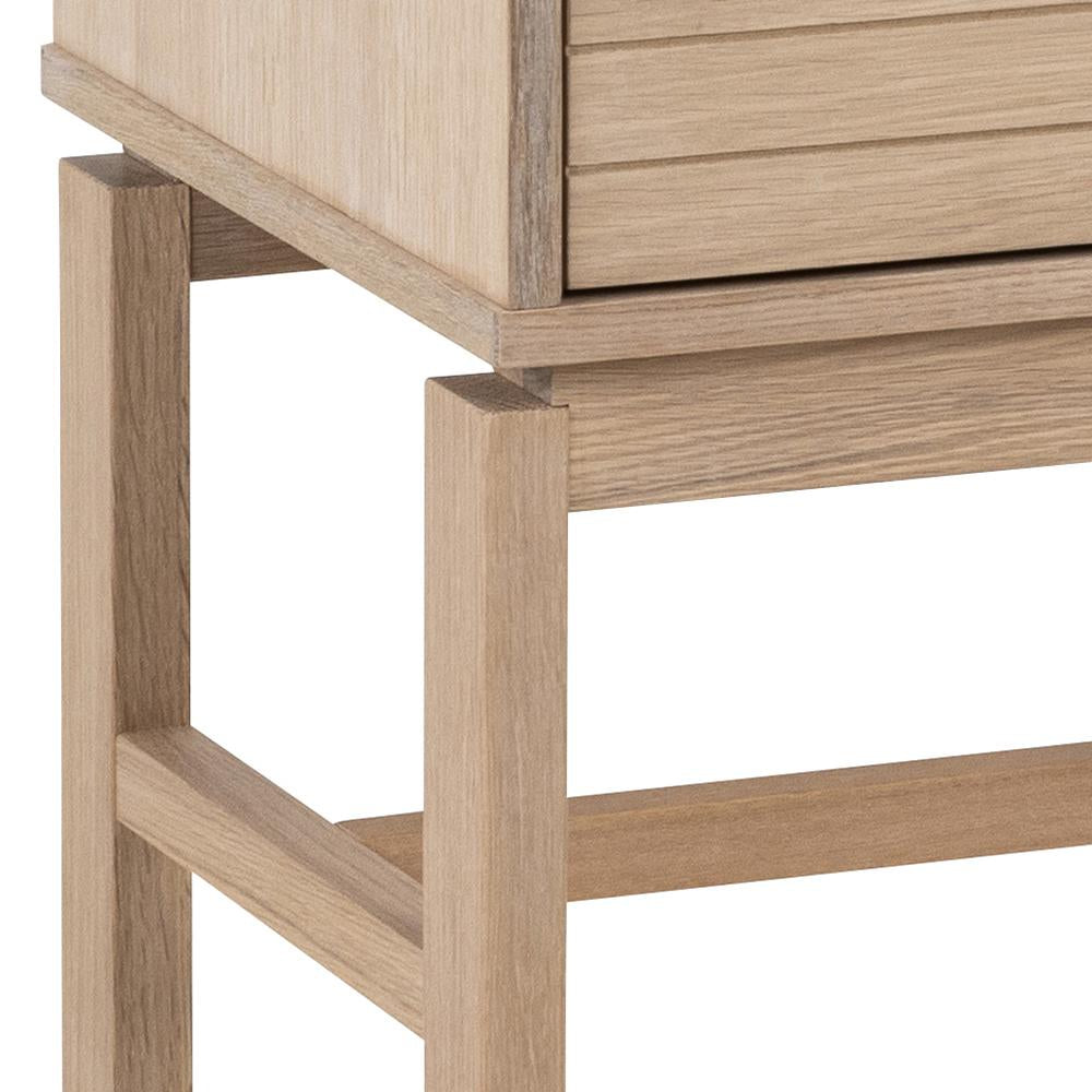 Lacey Display Cabinet Legs Detail