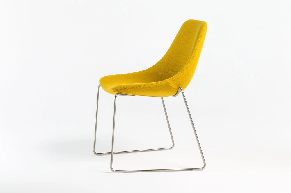 Mishell Armchair Cantilever 13