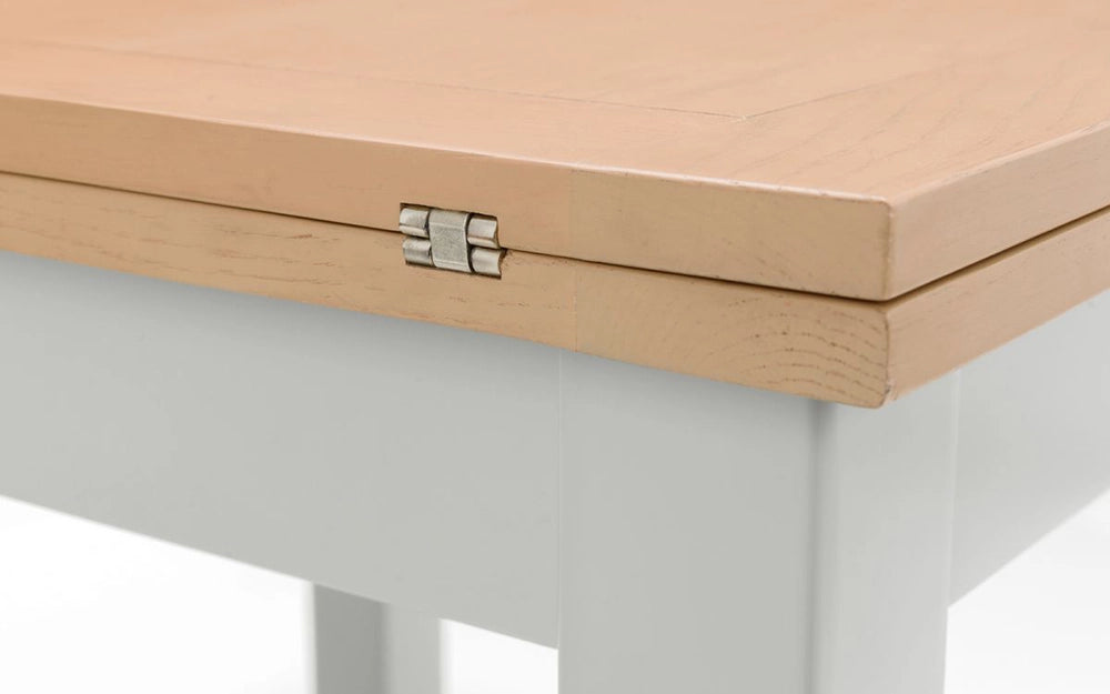 Monde Extending Dining Table Corner Lock Detail