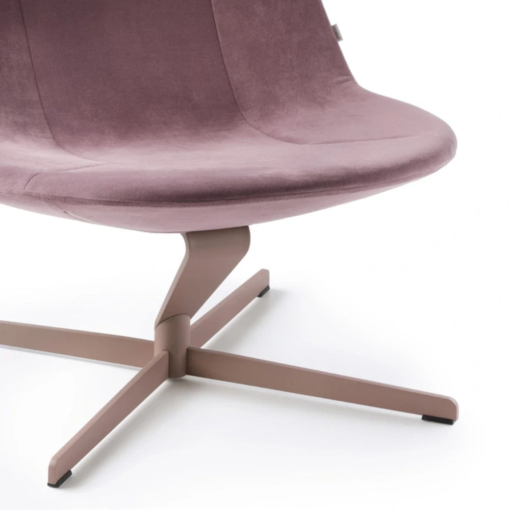 Profim Chic A10F Soft Seating Lounge Chair Seat Detail
