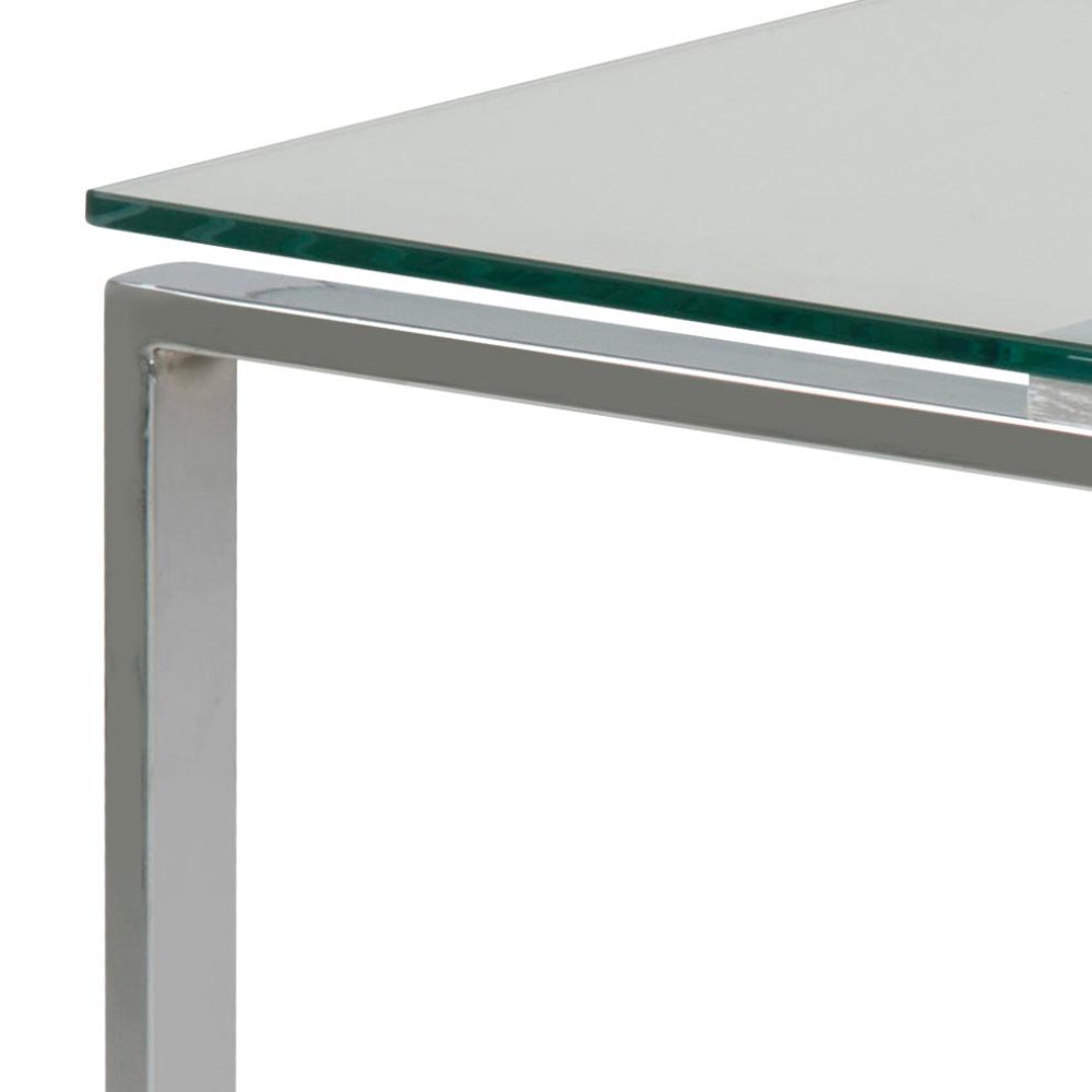 Riva Nest of 3 Tables Clear Glass Top Corner Detail