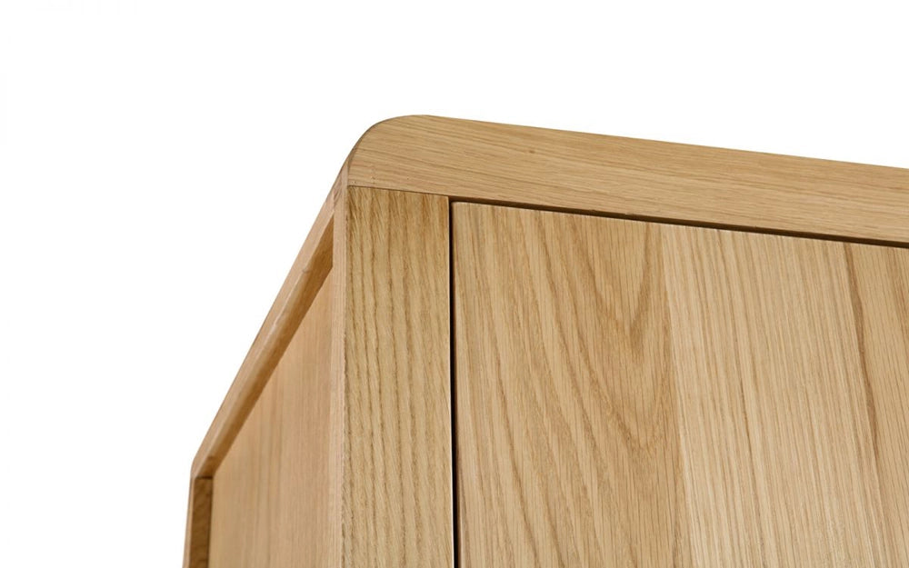 Vault 2 Door 1 Drawer Wardrobe Detail