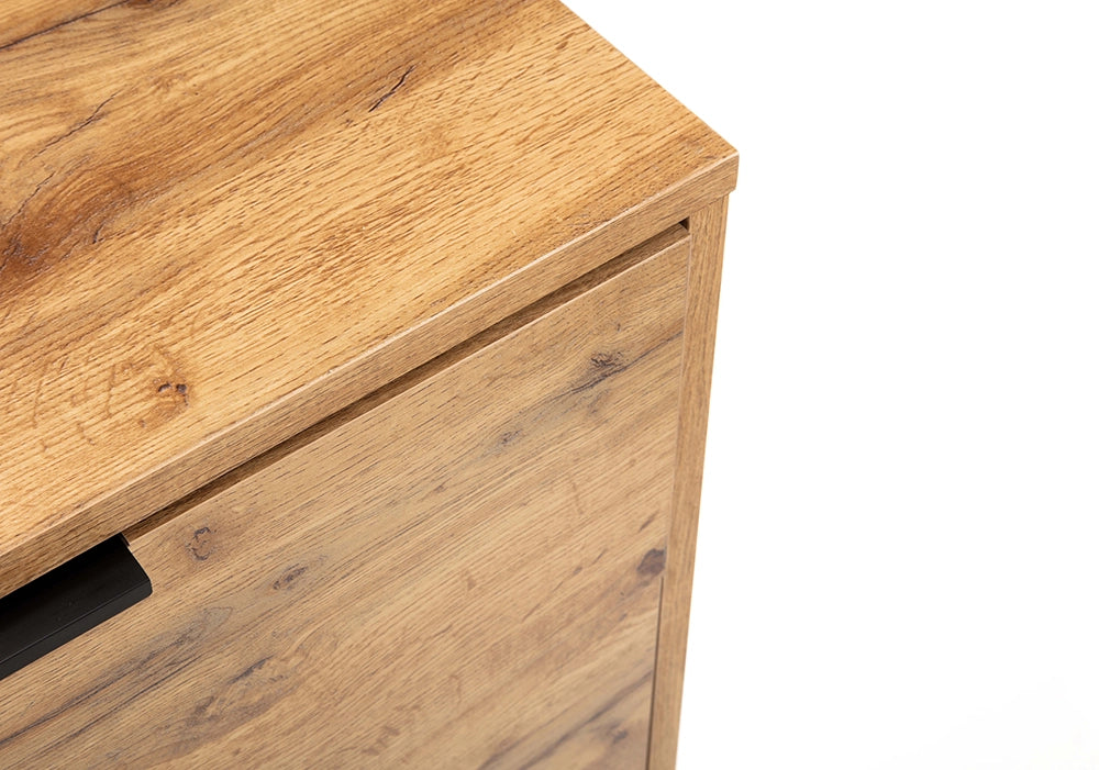 Verona 6 Drawer Wide Chest Corner Detail