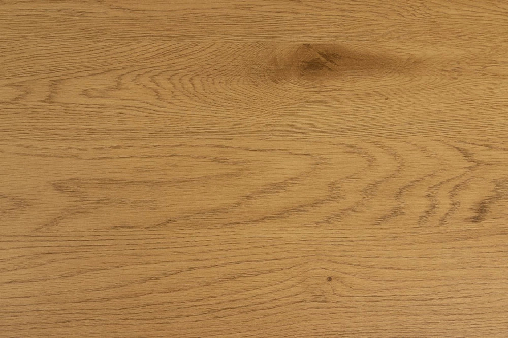 Yales Round Dining Table Matte Oak Wood Detail