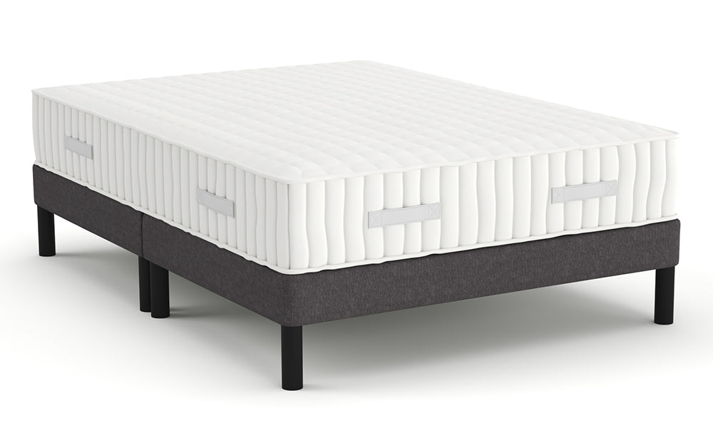Divan Bed 4'6" Double on black legs in Graceland Mauve
