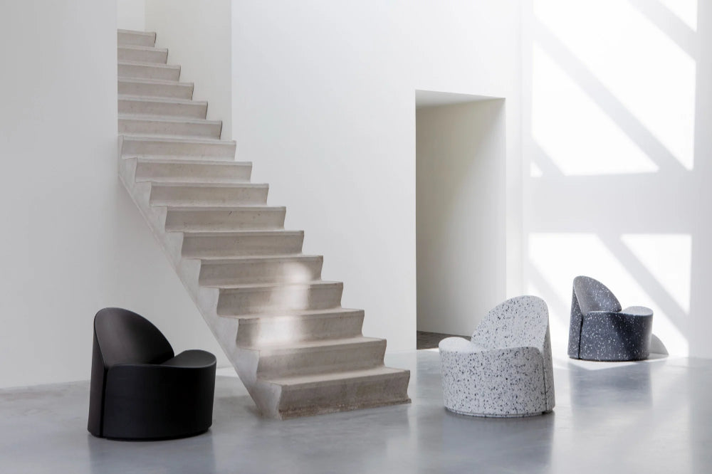 Gio Outdoor Chair Family in Living Room Setting