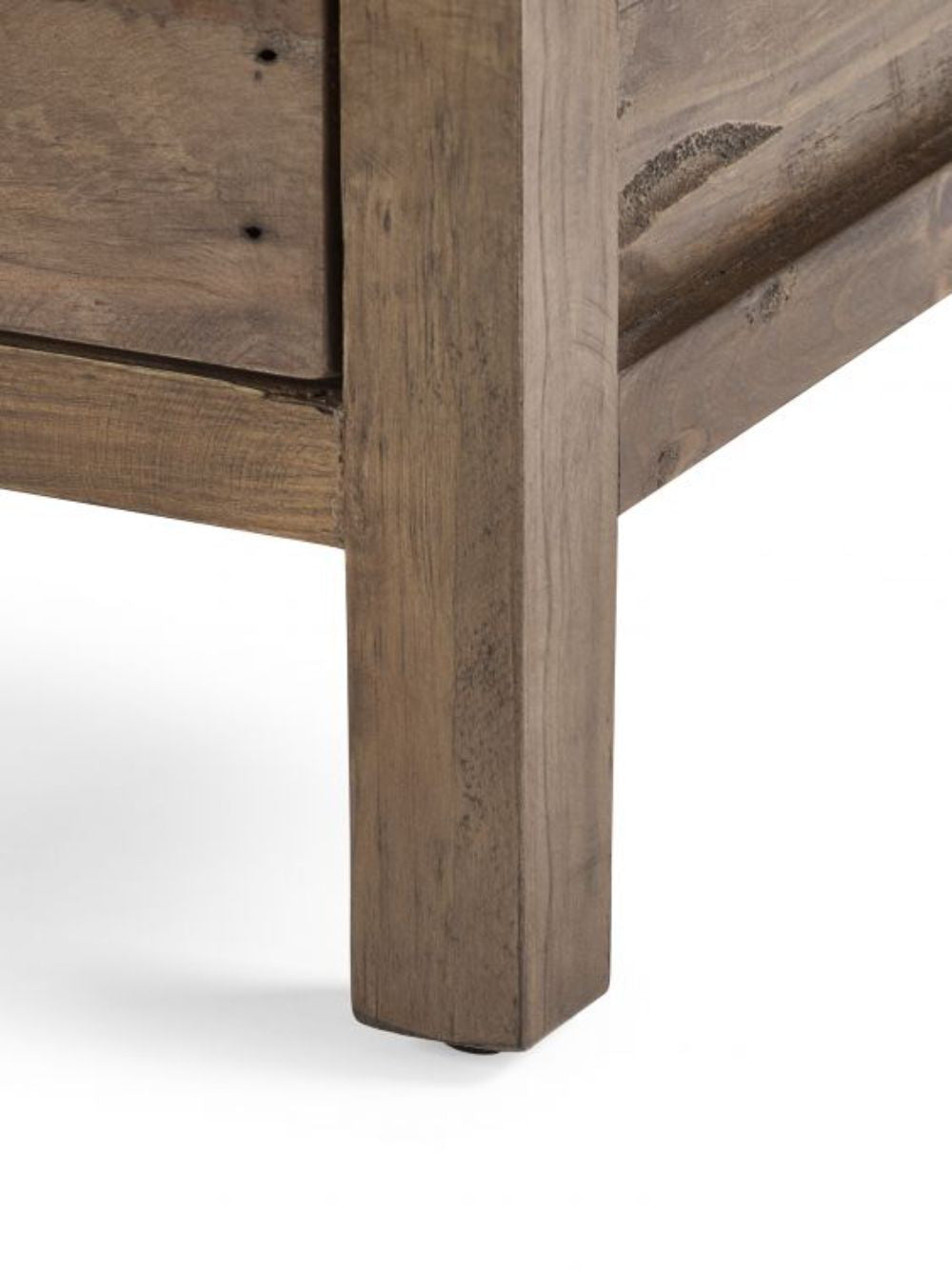 Harlow 3 Drawer Bedside Table Leg Detail