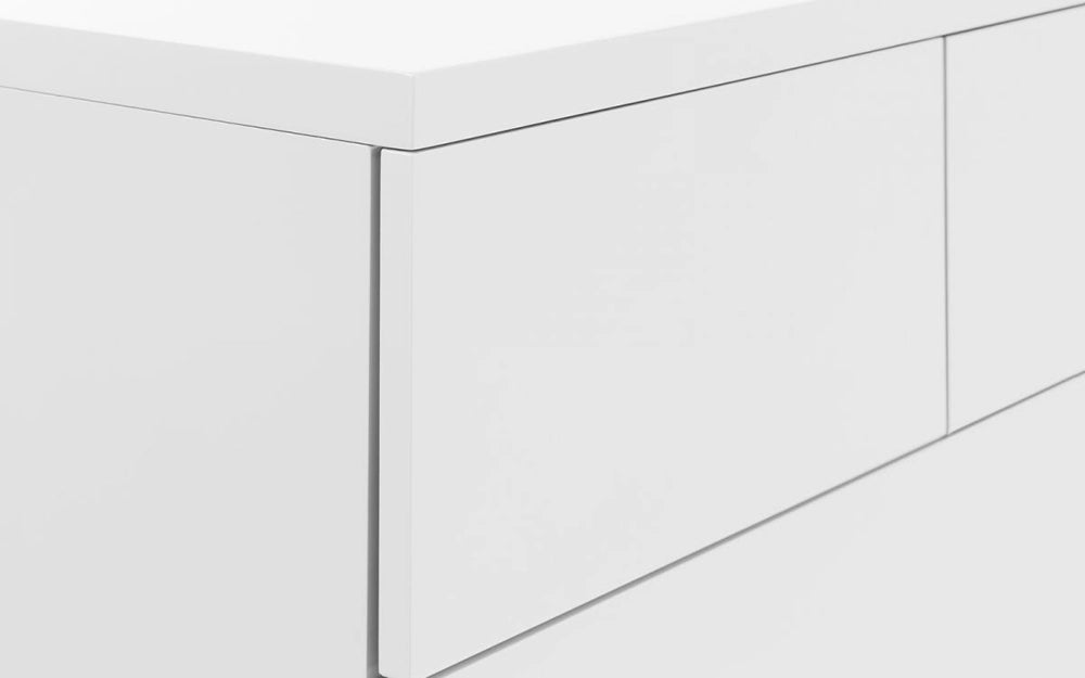 Hattie 6 Drawer Wide Chest White Gloss Corner Detail