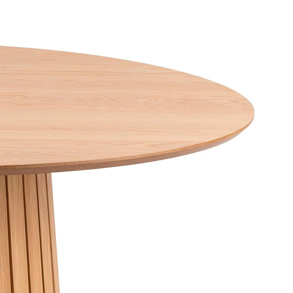 Hilda Round Dining Table Matte Oak Top Detail