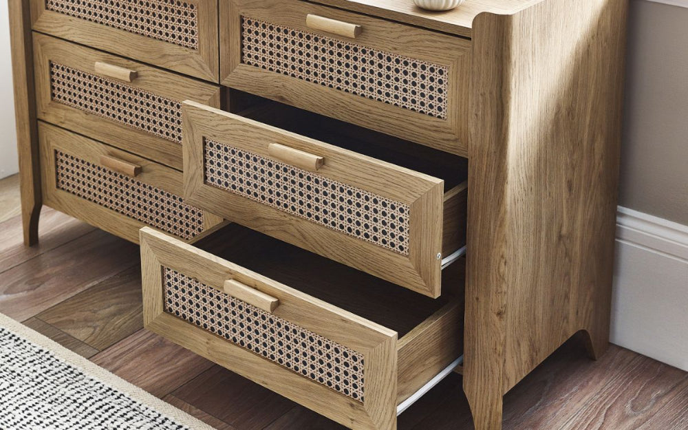 Hobart 6 Drawer Wide Chest Drawer Open Detail