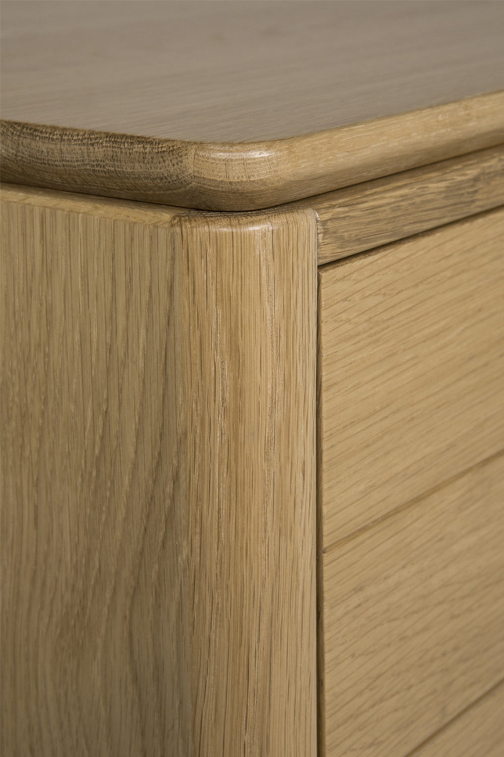 Hunter 2 Drawer Bedside Table Corner Detail