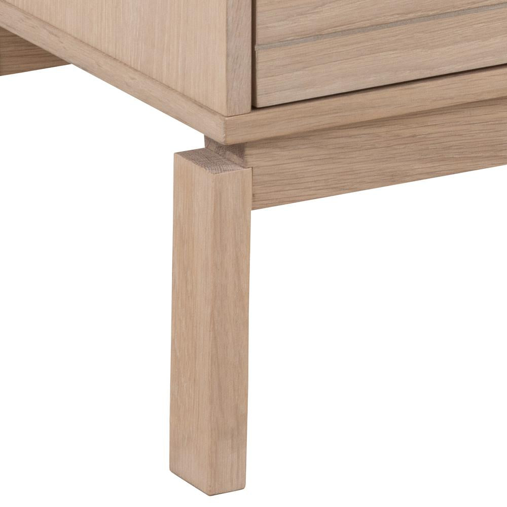 Lacey 3 Door Sideboard Leg Detail