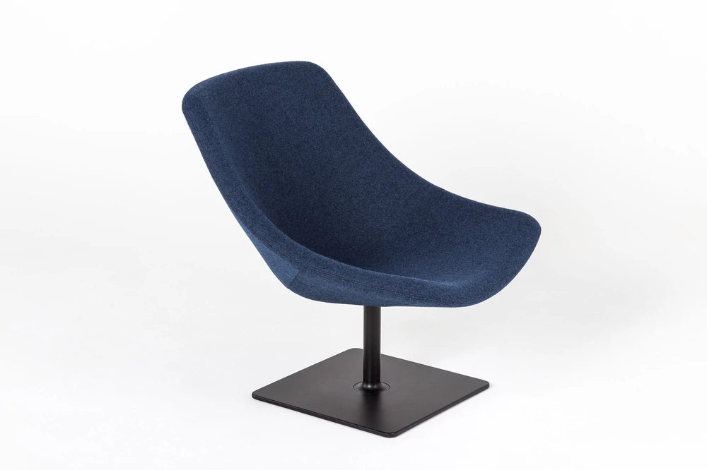 Mishell Xl Armchair  Cross Base 16