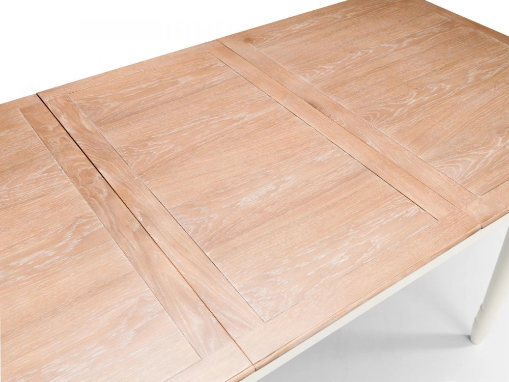Nice Extending Dining Table Leaf Detail