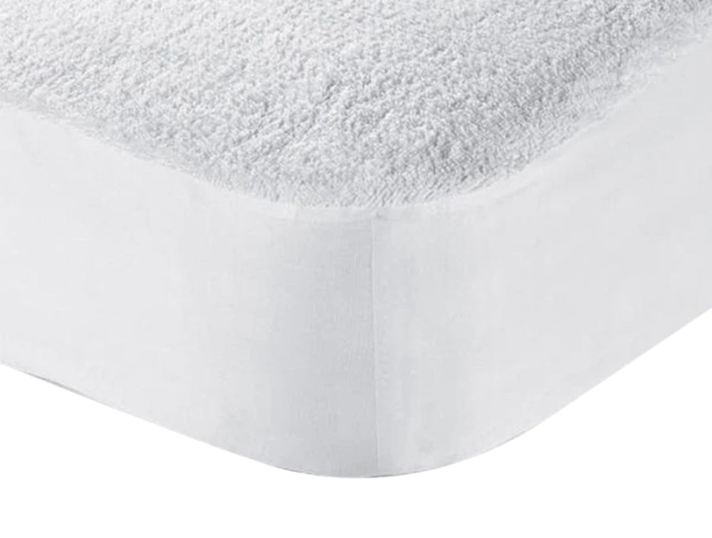Upholstered Towel Mattress Protector