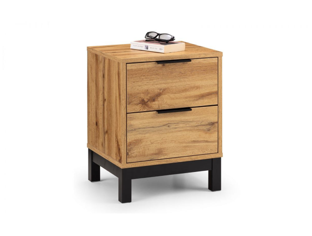 Verona 2 Drawer Bedside Table Oak 2